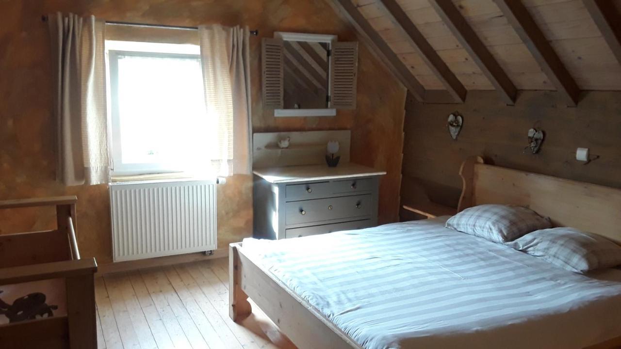 Ma Baraque De Vacances Butgenbach Exteriör bild